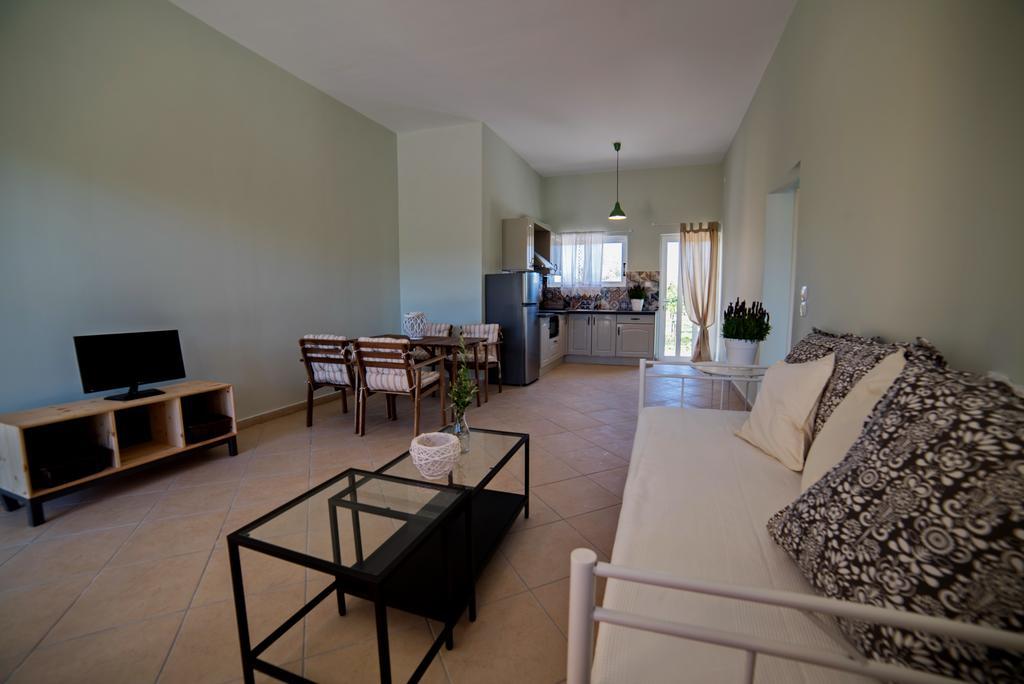 Casa Di Porto Roma Apartment Vasilikos  Ngoại thất bức ảnh